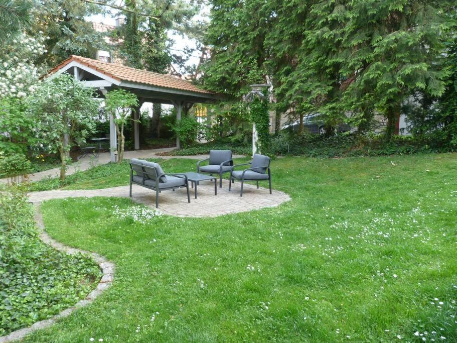Maisonette-Appartment In Historischem Ambiente 伊普霍芬 外观 照片